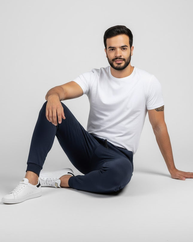 Jogger Hombre Esencial Azul Oscuro