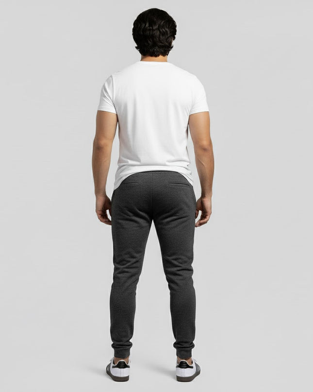 Jogger Hombre Esencial Gris Oscuro