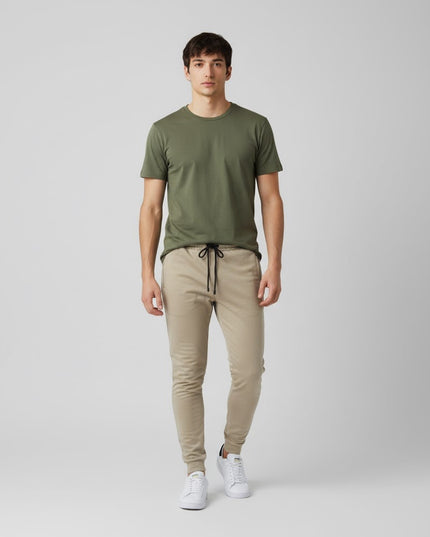 Jogger Hombre Esencial Marfil