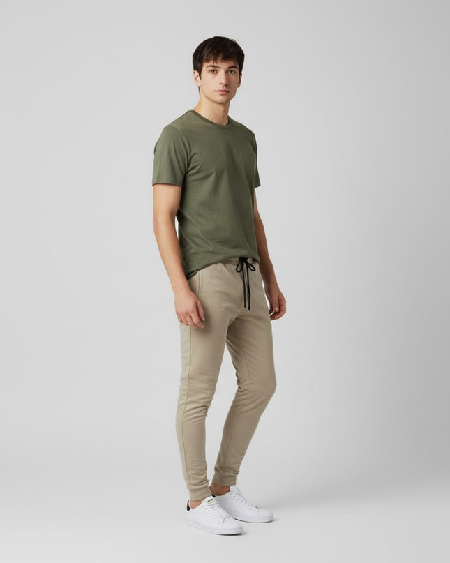 Jogger Hombre Esencial Marfil
