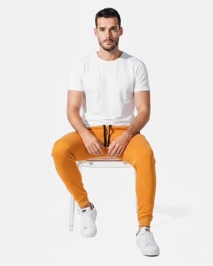 Jogger Hombre Esencial Mostaza